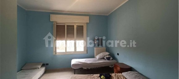 5-salle Bâtiment à Novi di Modena, Italy No. 72550 5