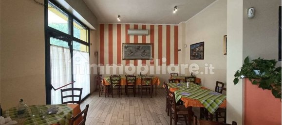 5-salle Bâtiment à Novi di Modena, Italy No. 72550 7