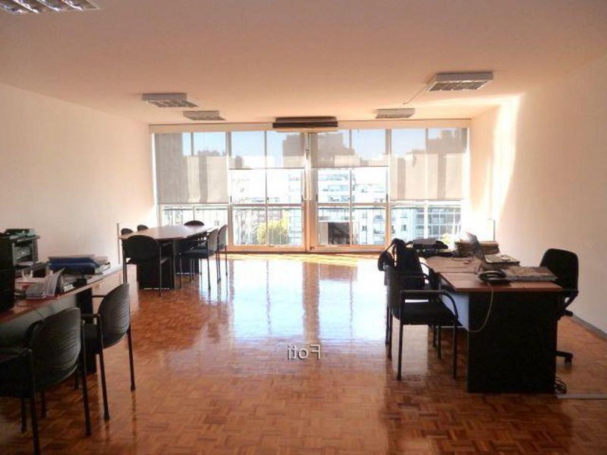  Office in Montevideo, Uruguay No. 13362