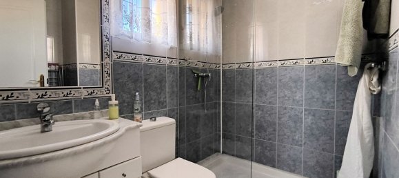 3 bedrooms Villa in Guardamar del Segura, Spain No. 164878 12