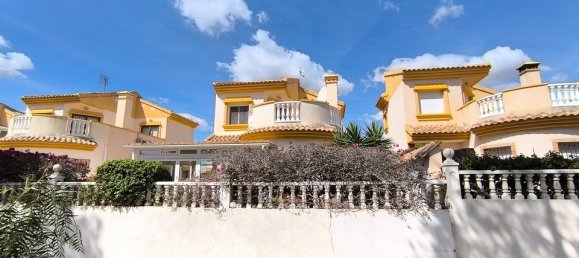 3 bedrooms Villa in Guardamar del Segura, Spain No. 164878 32
