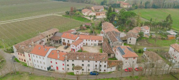 5 rooms House in Colle Umberto, Italy No. 263898 29