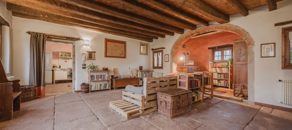 5 rooms House in Colle Umberto, Italy No. 263898 3