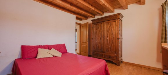 5 rooms House in Colle Umberto, Italy No. 263898 14