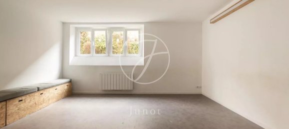 Propiedad comercial de 2 habitaciónes en Neuilly-sur-Seine, France No. 108088 4