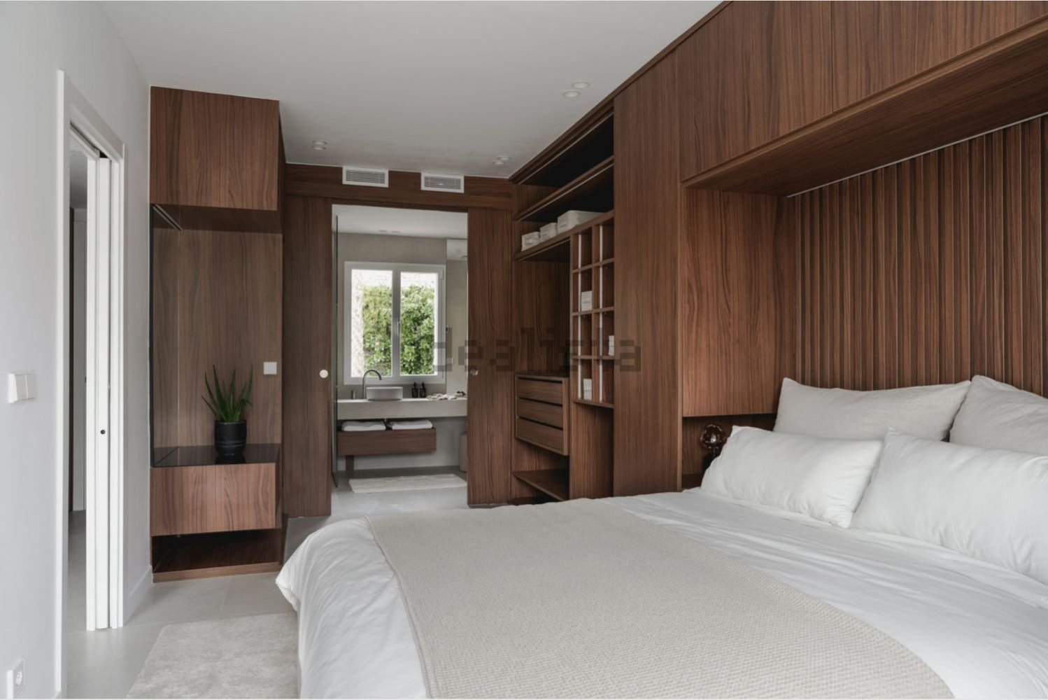 Ático de 2 dormitorios en La Quinta, Spain No. 86619