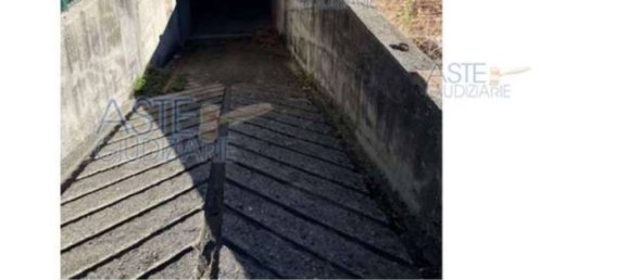 1 room Warehouse in Castelveccana, Italy No. 181901 6