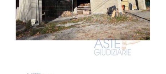 1 room Warehouse in Castelveccana, Italy No. 181901 2