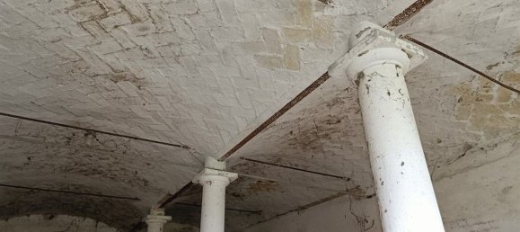 7 rooms House in Lugo, Italy No. 175769 22