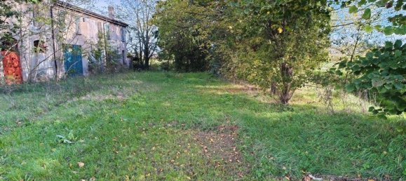 7 rooms House in Lugo, Italy No. 175769 4