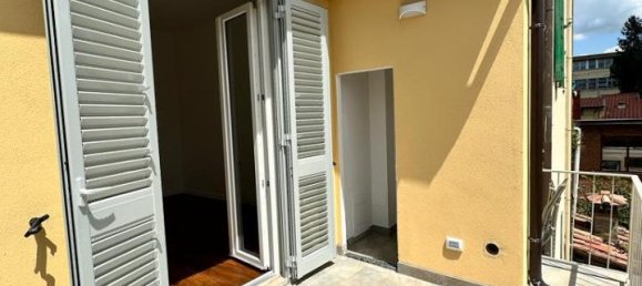 4 rooms Apartment in Florence, Italy No. 25295 17