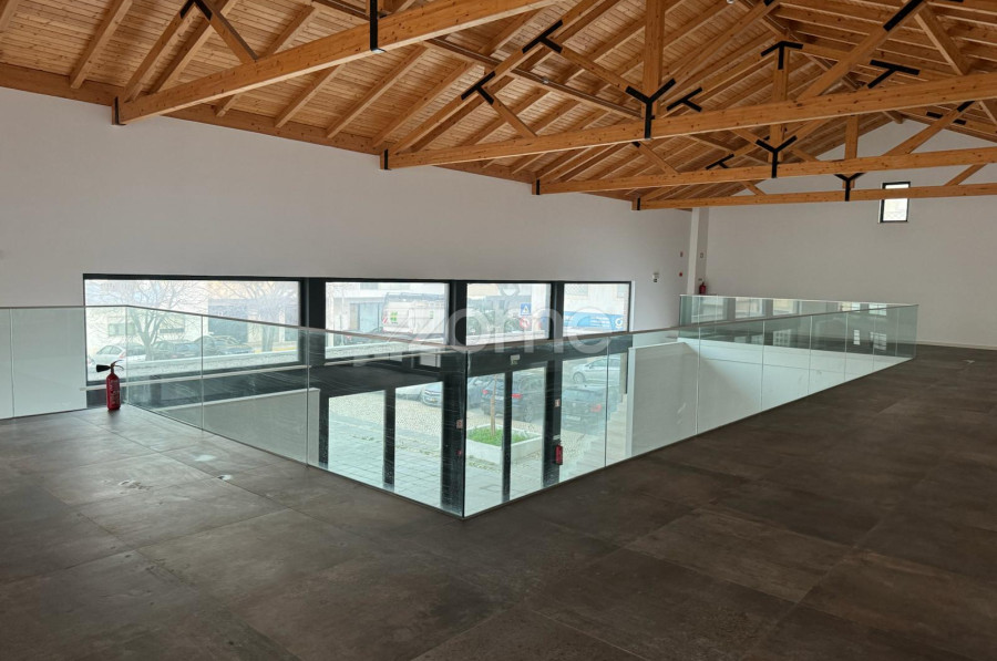  مكتب في Portimao, Portugal 520متر مربع رقم 147625