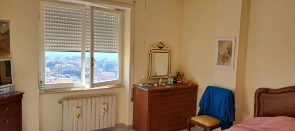Apartamento de 3 divisões em Velletri, Italy N.º 34689 3