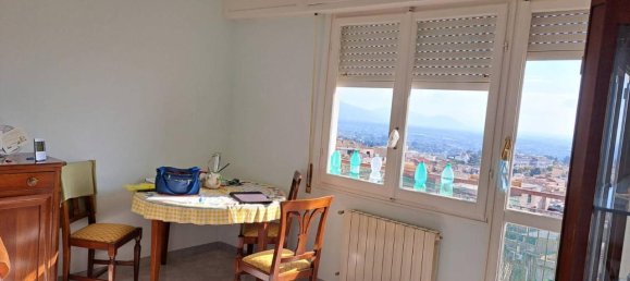 Apartamento de 3 divisões em Velletri, Italy N.º 34689 23