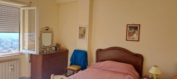 Apartamento de 3 divisões em Velletri, Italy N.º 34689 33