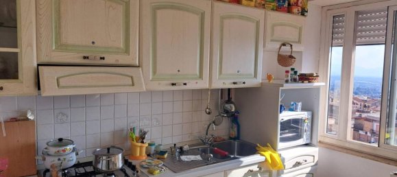 Apartamento de 3 divisões em Velletri, Italy N.º 34689 20