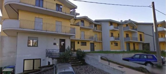 2-salle Appartement à Fara Filiorum Petri, Italy No. 274119 9