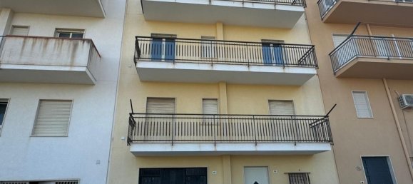 3 rooms Apartment in Calatafimi-Segesta, Italy No. 258740 3