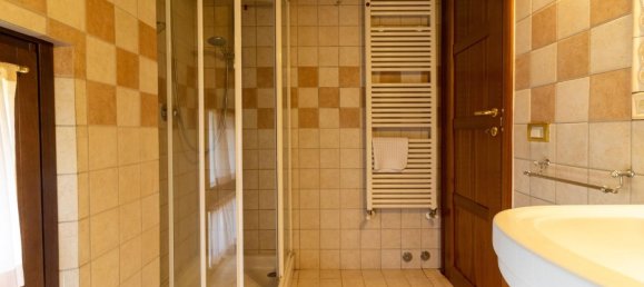 3 bedrooms House in Siena, Italy No. 236349 30