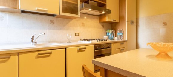 3 bedrooms House in Siena, Italy No. 236349 18