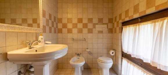 3 bedrooms House in Siena, Italy No. 236349 29