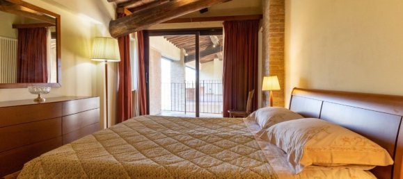 3 bedrooms House in Siena, Italy No. 236349 26