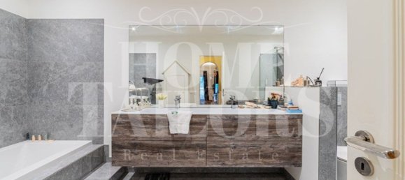 6 bedrooms Townhouse in Cascais, Portugal No. 94714 16