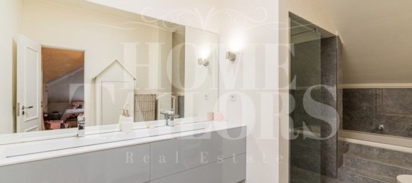6 bedrooms Townhouse in Cascais, Portugal No. 94714 10