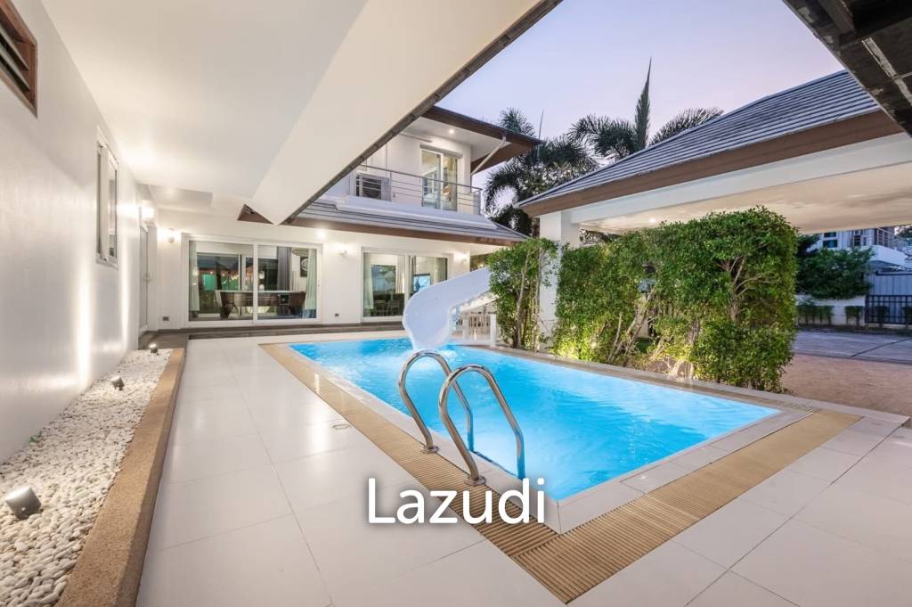 Вилла с 4 спальнями в Банг Ламунг, Таиланд № 26499