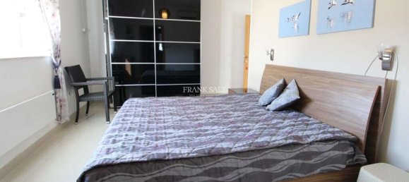 2 bedrooms Penthouse in Swieqi, Malta No. 6864 11