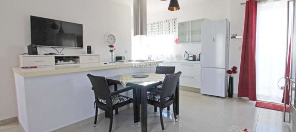 2 bedrooms Penthouse in Swieqi, Malta No. 6864 8
