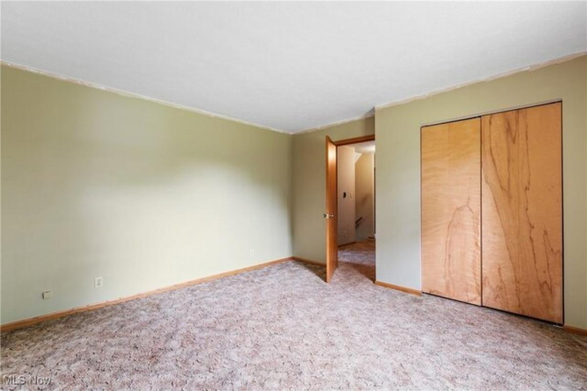 4 bedrooms House in North Canton, USA No. 396403