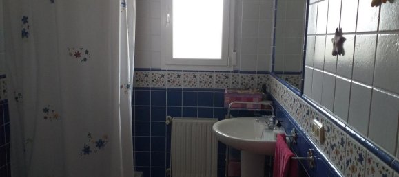 4 Schlafzimmer Haus in Yecla, Spain, Nr. 94864 7