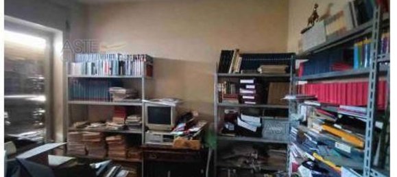 Apartamento de 45 dormitorios en Fabriano, Italy No. 378024 14