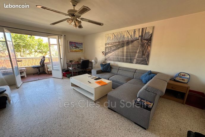 2 bedrooms Apartment in Toulon, France No. 313056