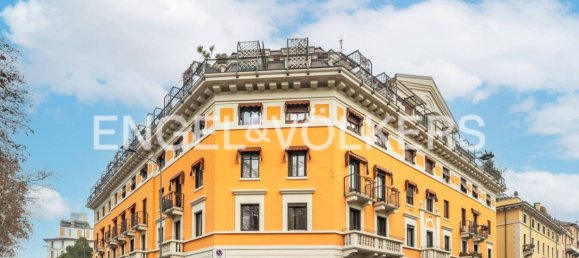 2 bedrooms Apartment in Milan, Italy No. 246359 15