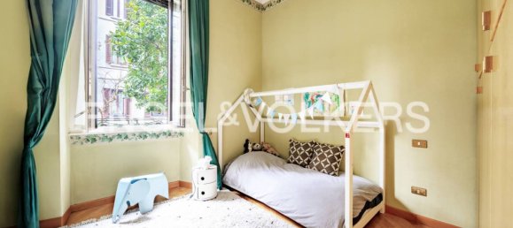 2 bedrooms Apartment in Milan, Italy No. 246359 8