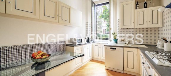2 bedrooms Apartment in Milan, Italy No. 246359 7