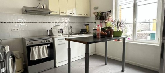 2 bedrooms House in Laon, France No. 73151 7