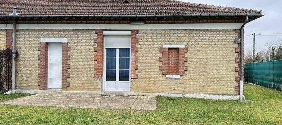 2 bedrooms House in Laon, France No. 73151 13