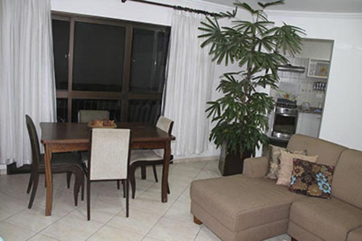 3 bedrooms Apartment in Taboao da Serra, Brazil No. 489902