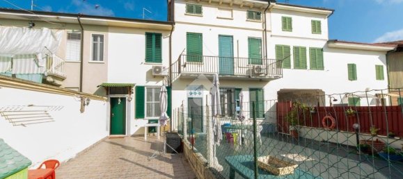 2 bedrooms House in Valmacca, Italy No. 15779 12