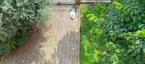 2 bedrooms Apartment in Reggio Emilia, Italy No. 303981 6