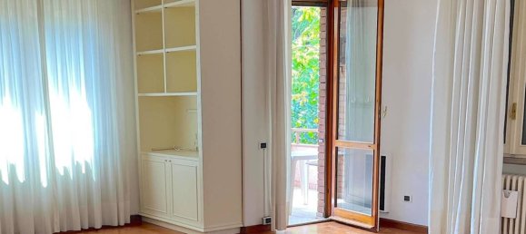 2 bedrooms Apartment in Reggio Emilia, Italy No. 303981 21