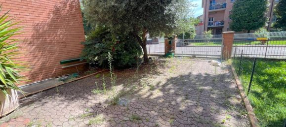 2 bedrooms Apartment in Reggio Emilia, Italy No. 303981 5