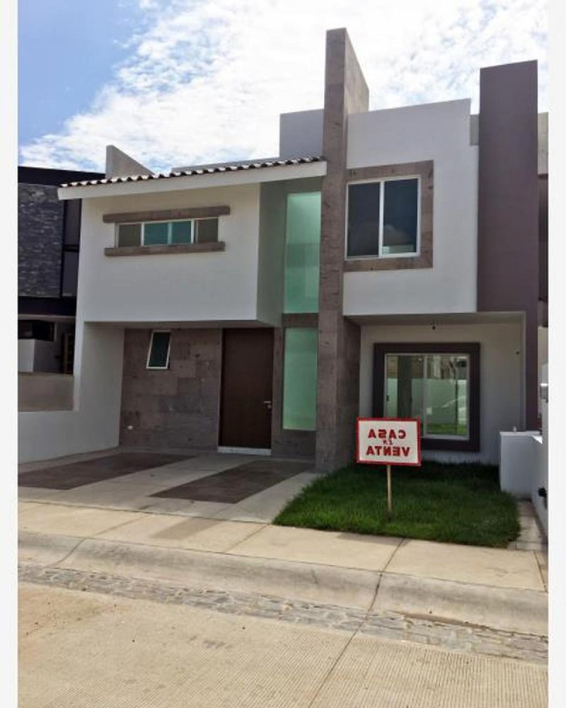 3 bedrooms House in Aguascalientes, Mexico No. 169025