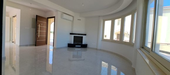 Propriedade comercial T3 em Kissonerga, Cyprus N.º 9597 5
