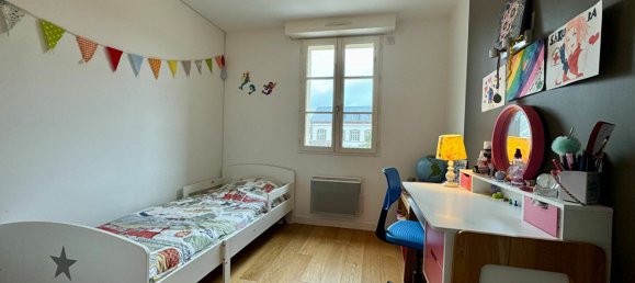 4 bedrooms Apartment in Chartres, France No. 84372 6