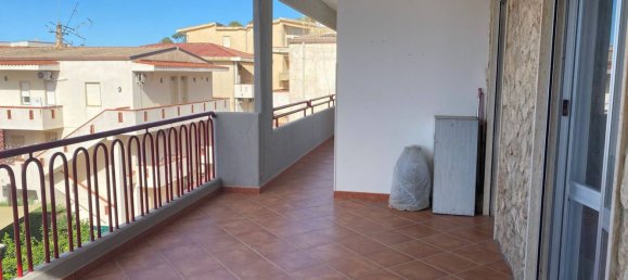 5-salle Appartement à Alcamo, Italy No. 258719 2