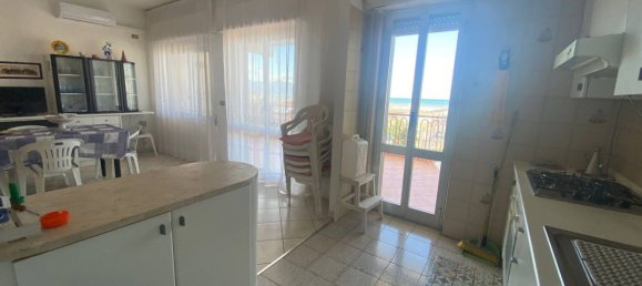 5-salle Appartement à Alcamo, Italy No. 258719 7